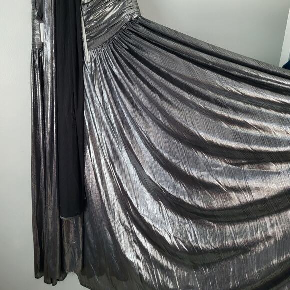 BRONX AND BANCO Metallic Dress Florence Halterneck Gown Cutout Gunmetal Gray 8 L - Picture 15 of 16